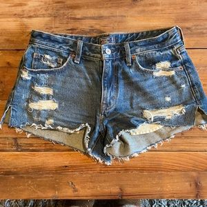 A&F Low Rise Short